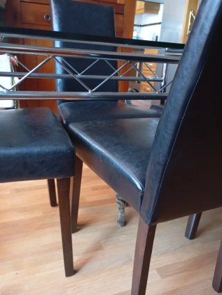 Mesa y 4 Sillas Comedor Cristal