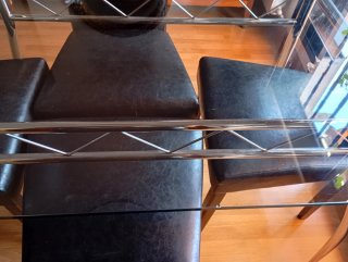Mesa y 4 Sillas Comedor Cristal