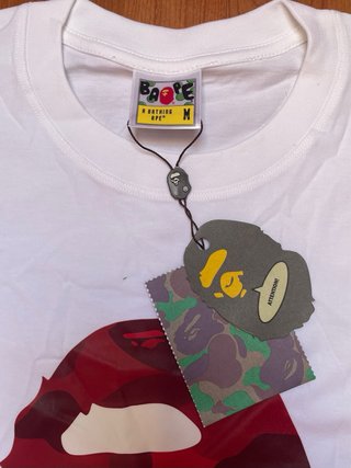 Maglietta BAPE Rossa e Bianca