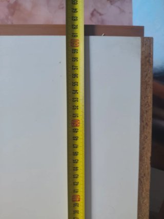 Cajonera de madera marrón