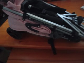 Carrito de bebé con estampado de animales
