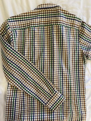 Camisa Entreolivos cuadros. Talla L