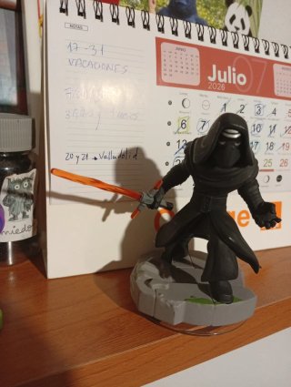 Figura Infinity Disney Kylo Ren