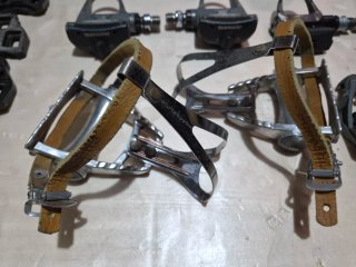 Pedales y calas de bicicleta