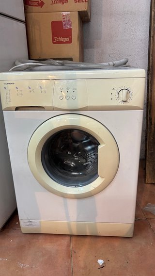 Lavadora TECHWOOD