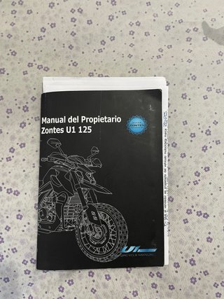 Zontes Moto Adventure Negra/Azul