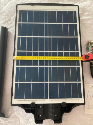 Farola Solar 2000W Serie Plus