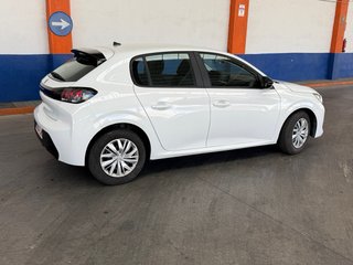 Peugeot 208 2022