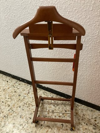 Galan de madera clásico