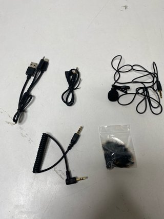 : Sistema Micrófono Inalámbrico SYNCO G2 A1