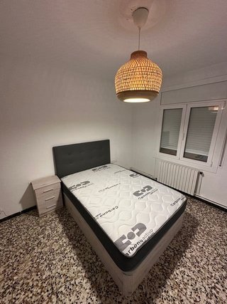 Cama canapé y colchón