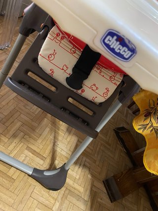Trona marca Chicco bebé