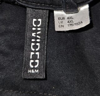 Parka Negra con Capucha H&M Divided 4XL