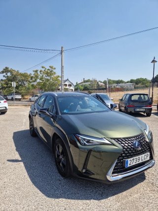 Lexus UX 2019
