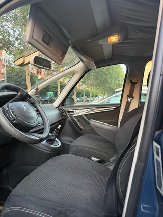Citroen Grand C4 Picasso 2012