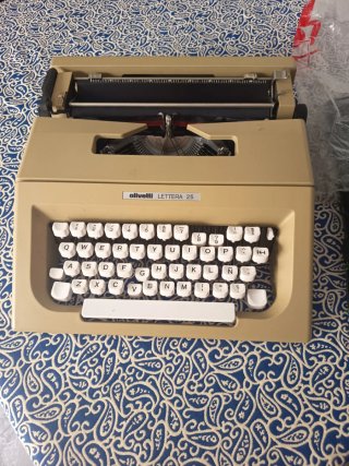 Olivetti Lettera 25 Máquina de Escribir Vintage