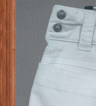 Talla XS. Pantalón corto vaquero NIKE con tirantes