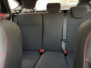 Ford Focus ST Line Red/Black edition