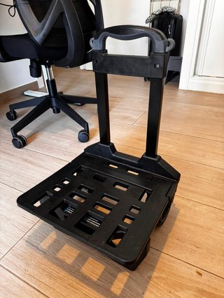Nevera portátil Titan 22,5L con carrito