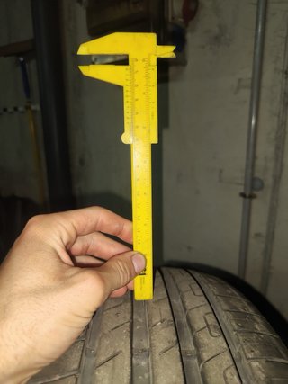 Neumáticos Goodyear 225/55 17R 101V