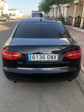 Audi  A6  2.0 177 cv aut