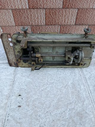 Máquina de coser Alfa