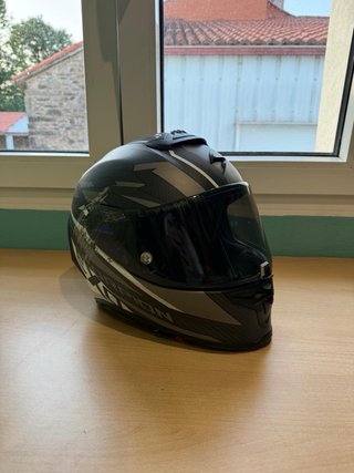 Scorpion EXO-R1 EVO Carbon Air Runner