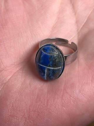 Anello con pietra lapislazzuli naturale