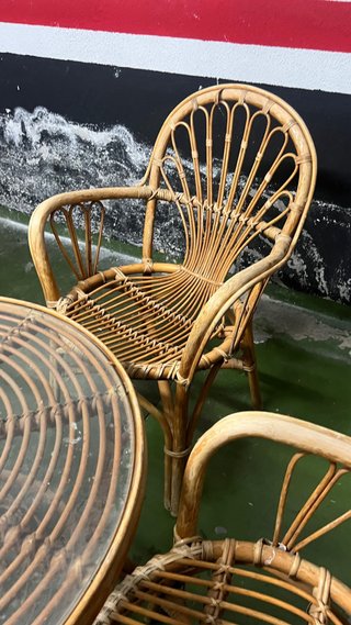 Conjunto mesa y sillas bambú vintage