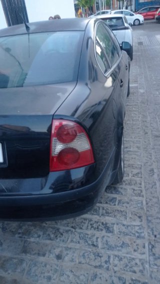 Volkswagen Passat 2003
