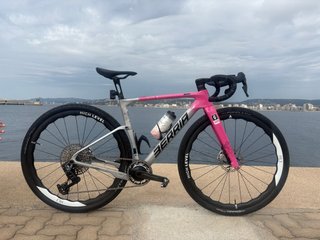 Berria NAII SRAM RED XPLR