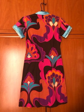 Vestido estampado con lentejuelas Talla S
