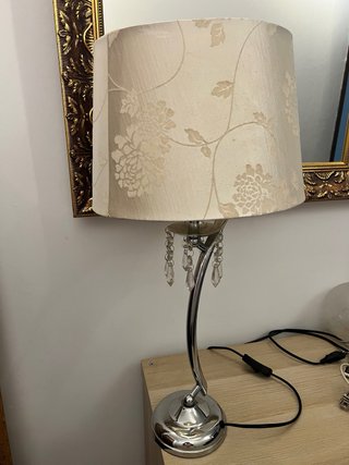 Lámpara de mesa decorativa