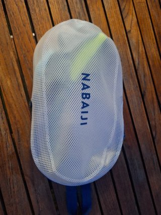 Gafas y tubo de buceo