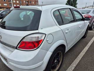 Opel Astra 2005