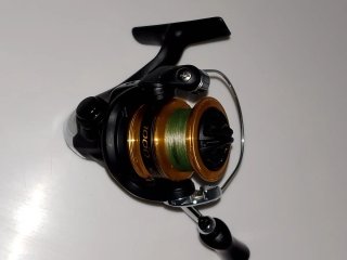 Carrete 1000 para pesca Eging