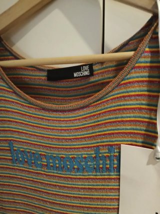 Camiseta Love Moschino