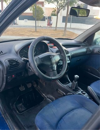 Peugeot 206 2002