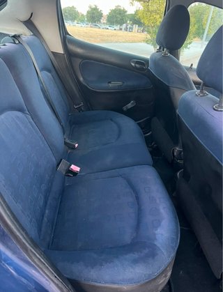 Peugeot 206 2002