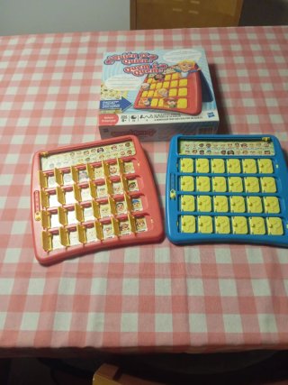 Juego Quién es Quién? Quem é Quem?