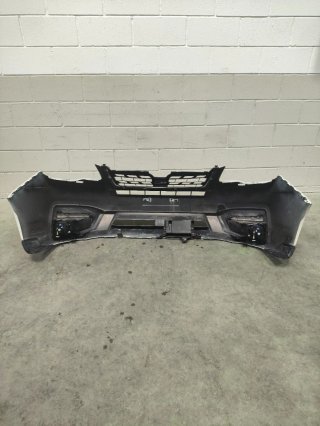 Parachoques Subaru Forester 2.0 TDI de 2016.