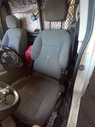 ASIENTO DELANTERO IZQUIERDO Citroen Berlingo Furgón (2008->)