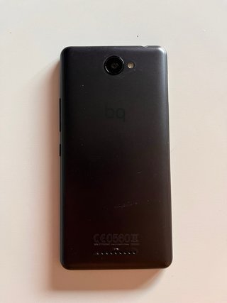 Móvil BQ Negro