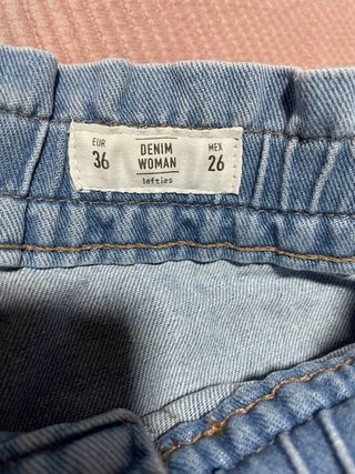 Pantalón vaquero ancho talla 36