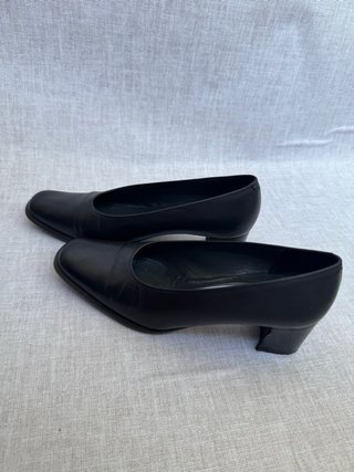 Tacones Balenciaga de cuero negro