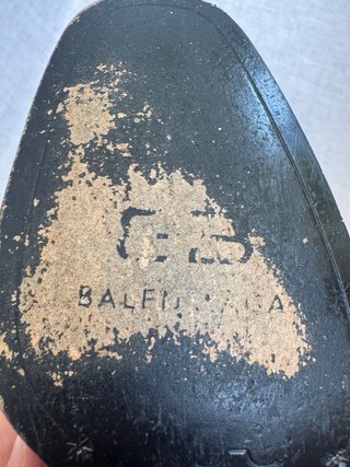 Tacones Balenciaga de cuero negro