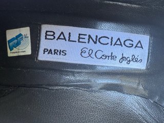 Tacones Balenciaga de cuero negro
