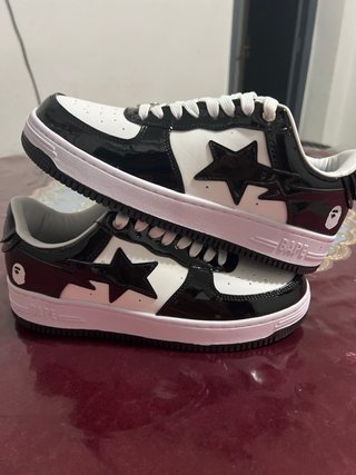 Zapatillas BAPE Negras y Blancas