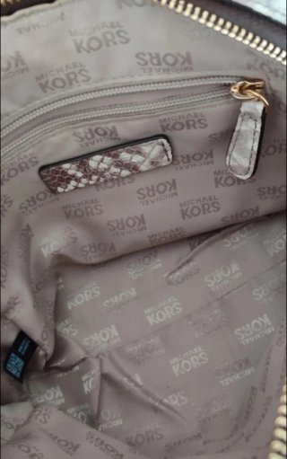 Borsa Michael Kors Pitonata con Borchie Oro