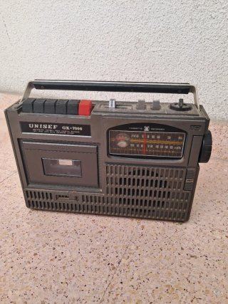 Radio Cassette UNISEF GX-7000 Grabadora
